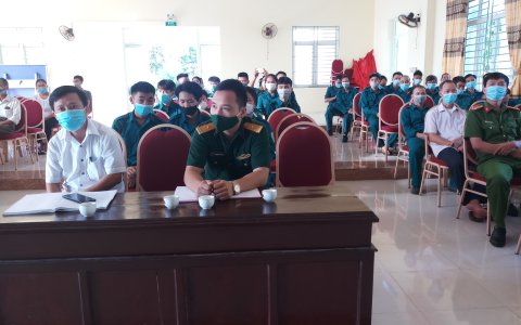Khai mạc lớp huấn luyện dân quân và giáo dục QP-AN năm 2021
